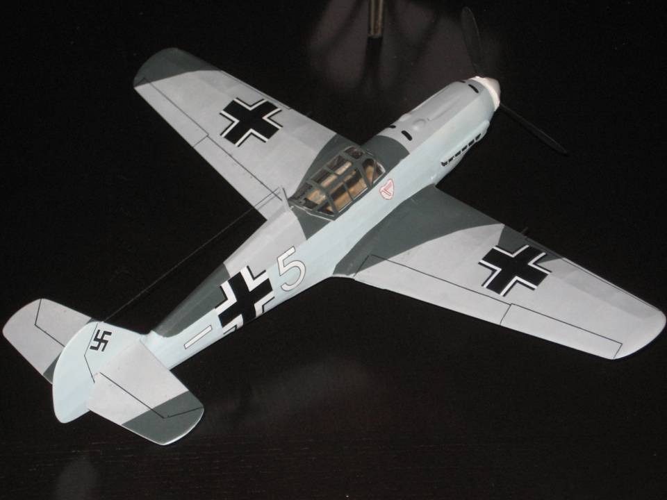 Virtual Aerodrome - Model Aircraft Gallery - Guillows Series 500 - BF 109